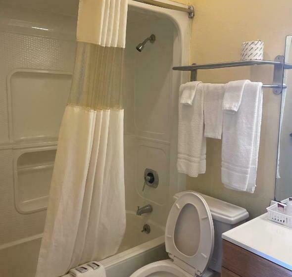 标准单人间, Relax Inn Dilley