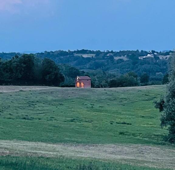 اتاق استاندارد, La Valle Incantata