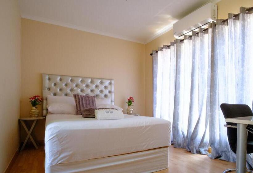 اتاق لوکس, Home Life Guesthouse