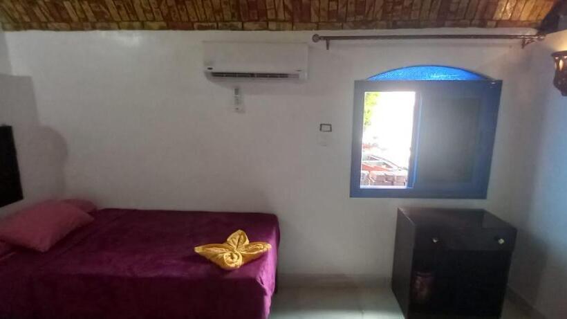 اتاق استاندارد, Ajwa Guest House
