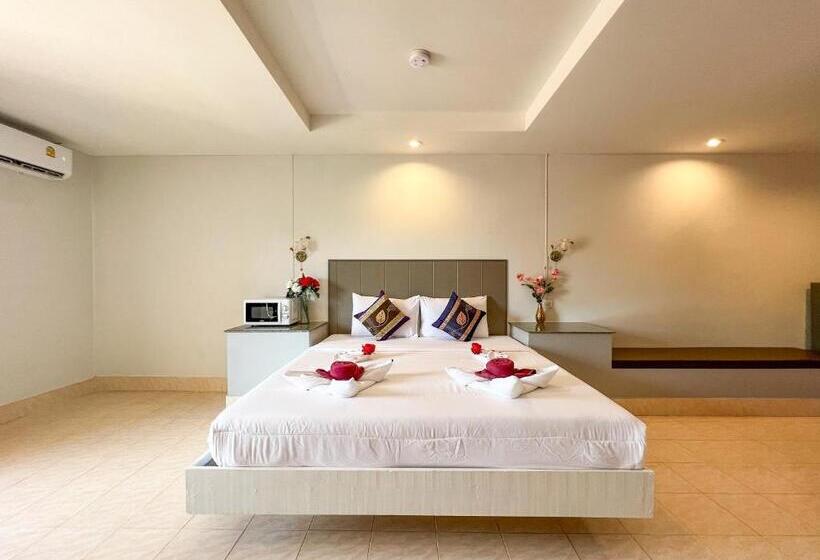 Студия Deluxe, Tri S Miracle Kata Beach Side