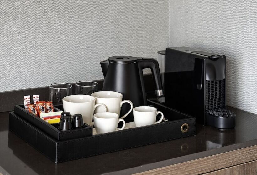 سوئیت با چشم‌انداز, Crowne Plaza Istanbul   Ortakoy Bosphorus, An Ihg