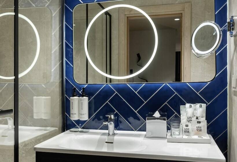 اتاق استاندارد, Crowne Plaza Istanbul   Ortakoy Bosphorus, An Ihg