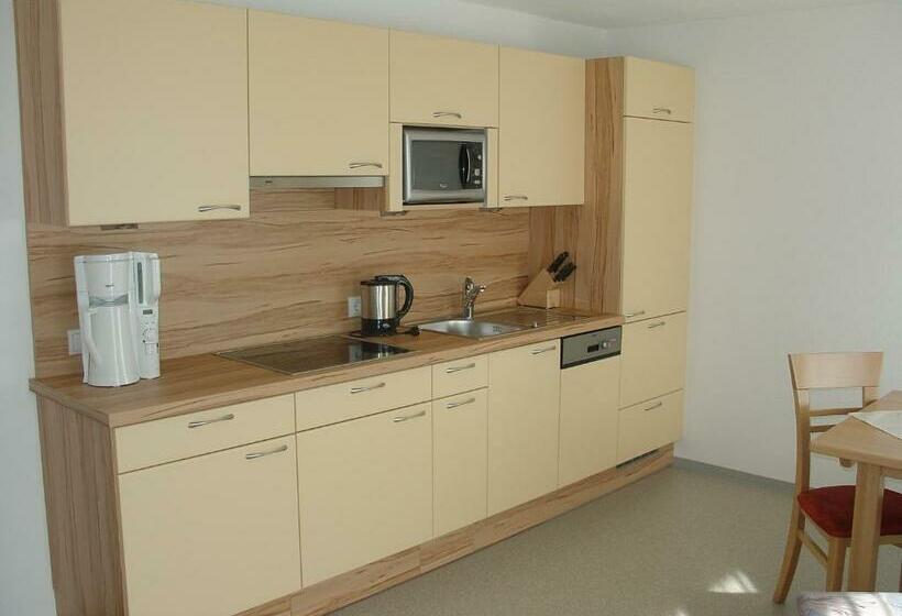 آپارتمان 2 خوابه, Pension Waldesruh