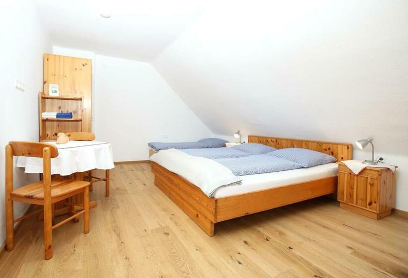 带共用浴室的标准房间, Bauerborchardt   Urlaub Am Bauernhof Bei Familie Borchardt