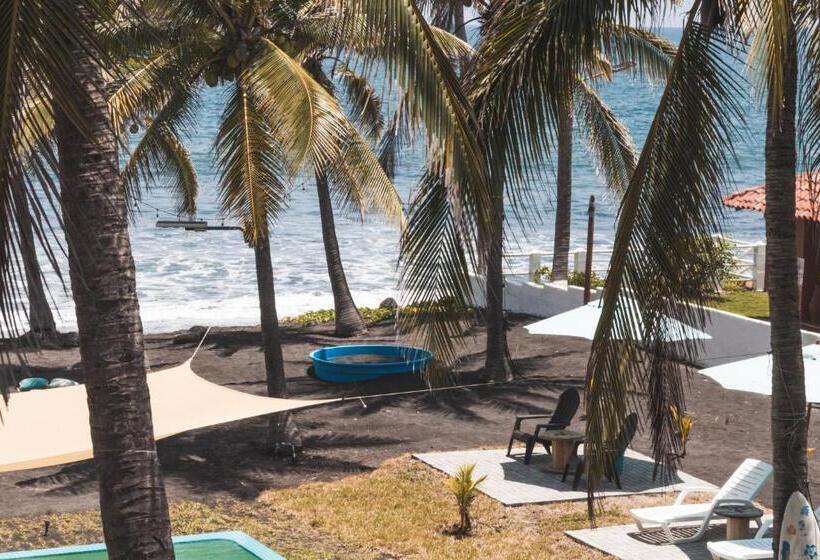 اتاق استاندارد با 2 تخت دوبل, Lali Beach Hotel Boutique