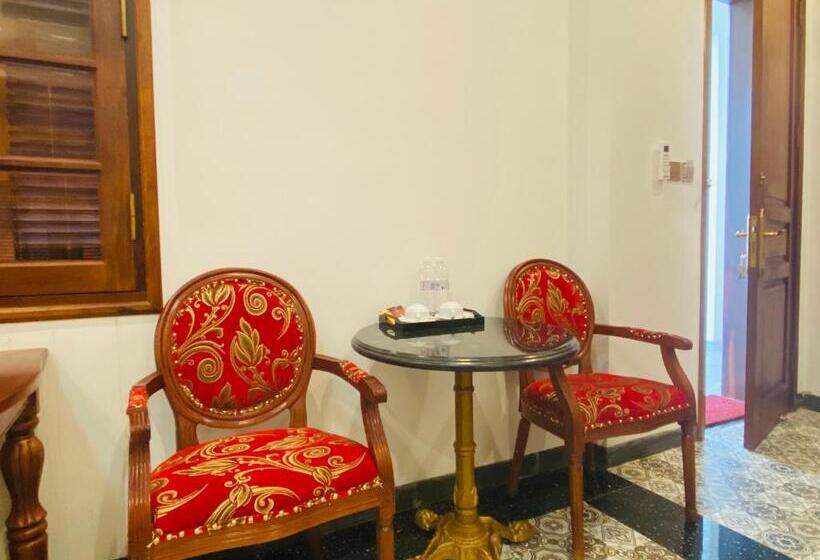 سوئیت با تخت بزرگ, Hạ Long 1