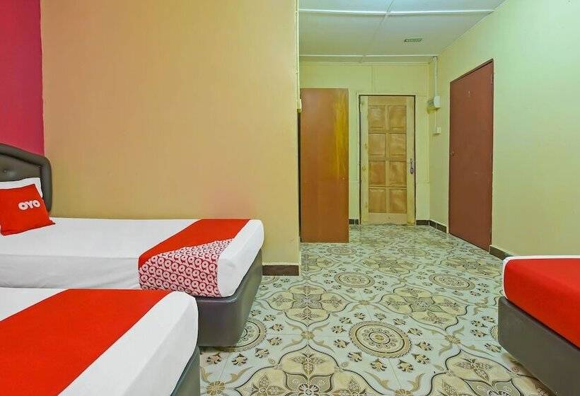 Люкс Премиум, Holiday View Inn By Oyo