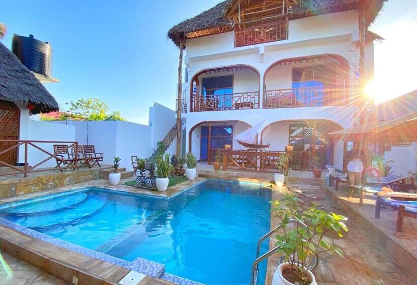 سوییت سوپریور, Utulivu Bungalow