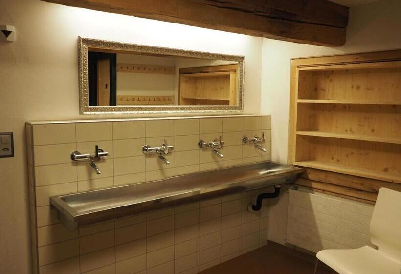 Семейный Номер, Tgantieni Sot   Haus Mit Herz