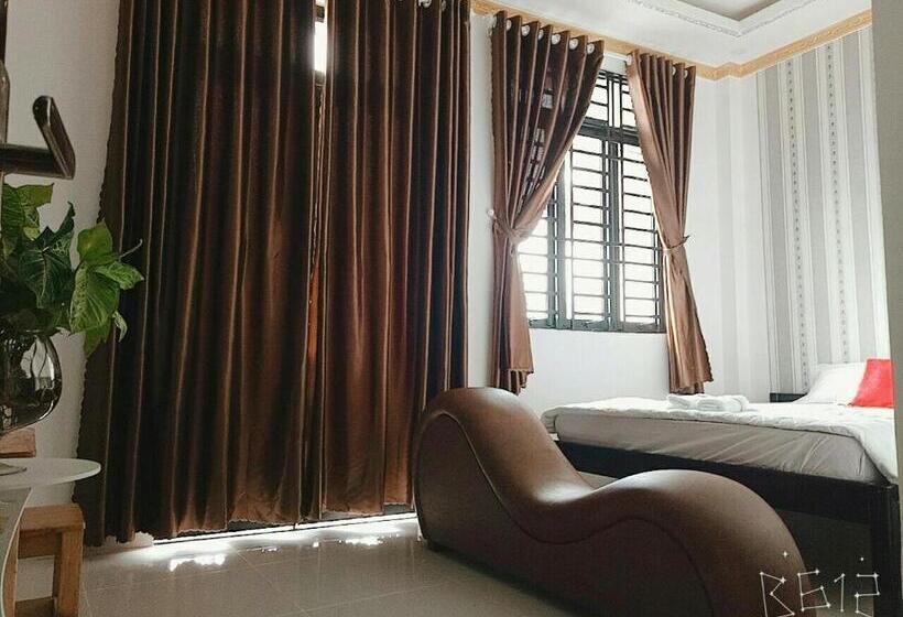 اتاق لوکس با بالکن, Hanh Phat 2 Guesthouse