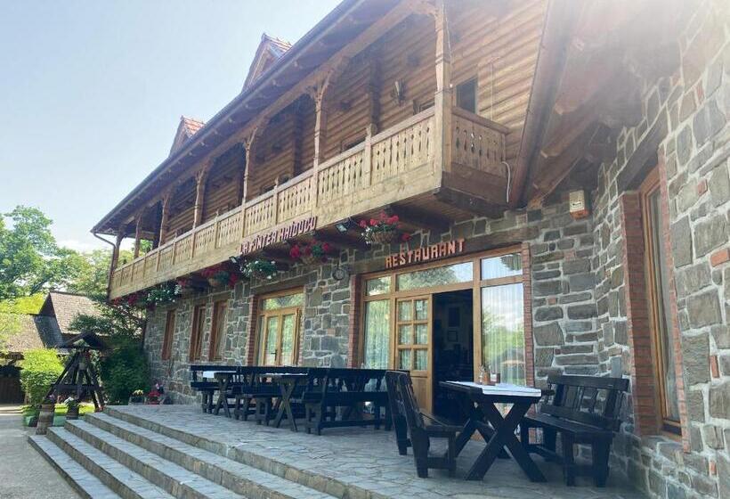 Семейный Номер, Pensiune Păstrăvărie La Pintea Haiducu
