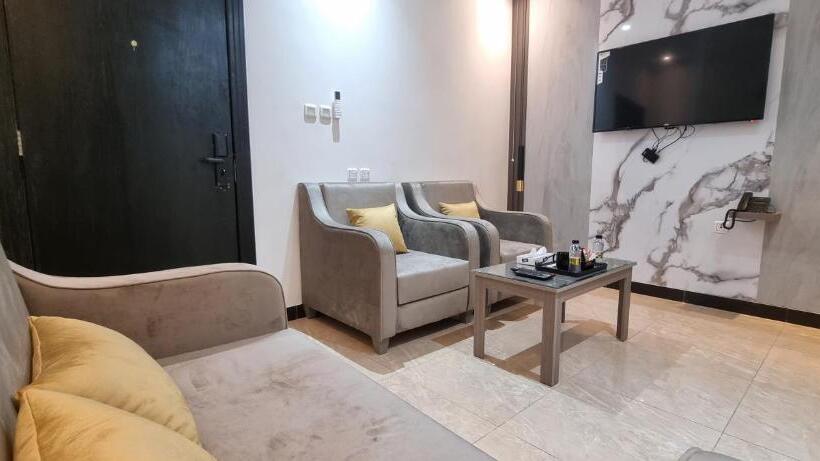 Family Suite, مارين سويت السويدي