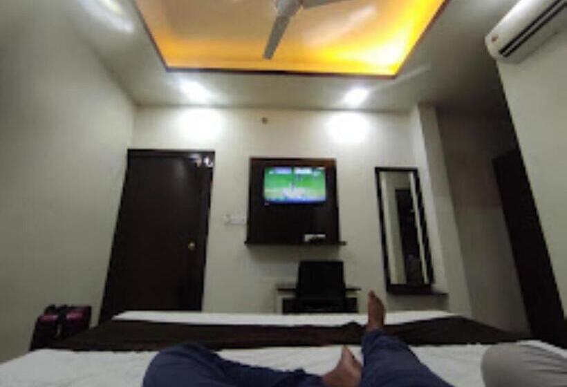 Habitación Deluxe, Komal Palace,bhopal