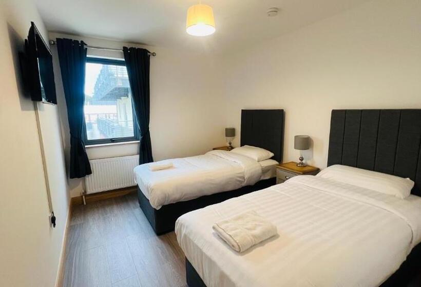 اتاق استاندارد با سرویس بهداشتی مشترک, Short Stay Room Rentals Letterkenny