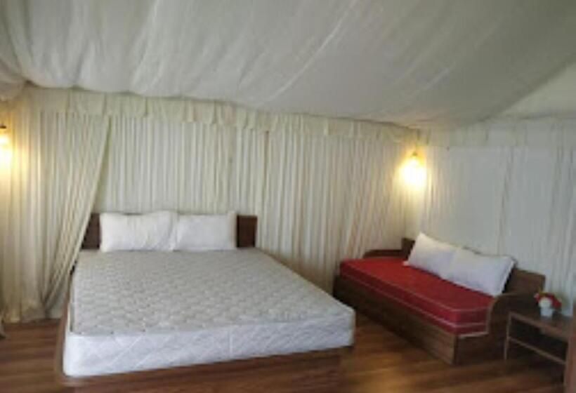 Номер Deluxe, Squirrel Resort Shinoli