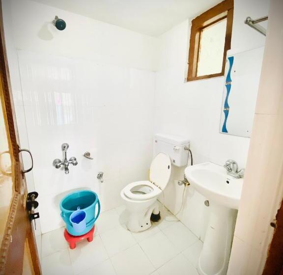 غرفة قياسية مطلة على الجبل, Al Hayat Guest House