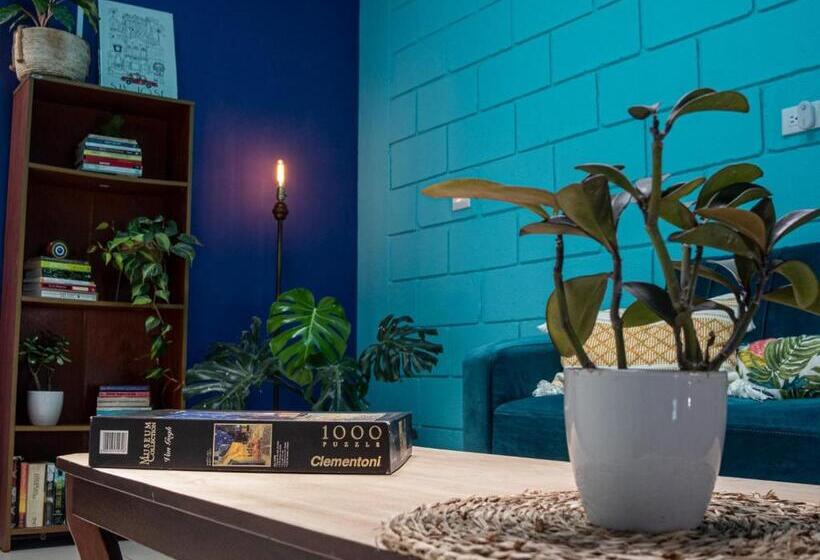 اتاق استاندارد یک نفره, Lolas Hostal  Baño Compartido