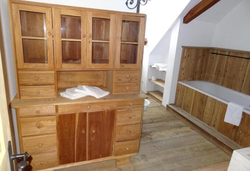 Апартаменты 2 Спальни, Ansitz Burg Heimfels