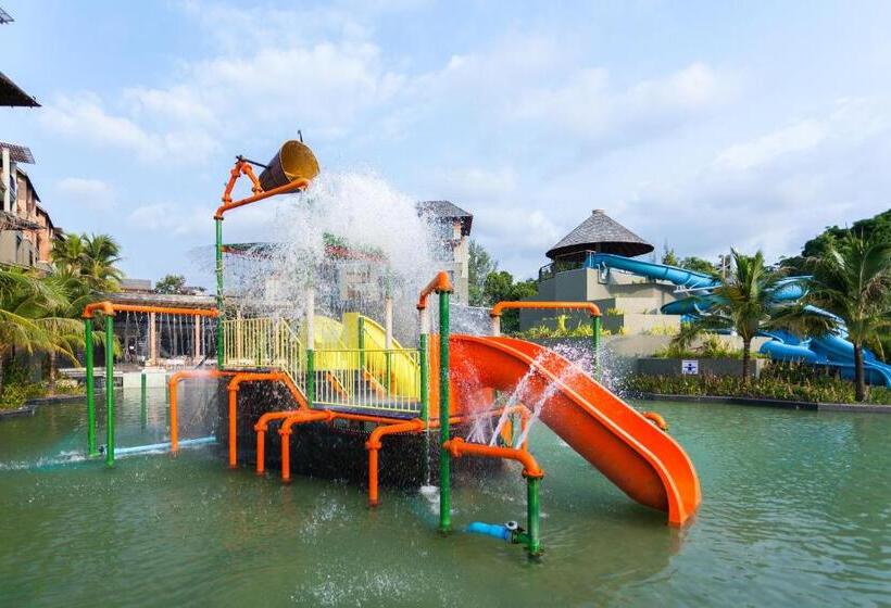 Люкс Повышенной Комфортности, 普吉岛 迈考海滩水疗度假村pl  Maikhaolak Beach Village