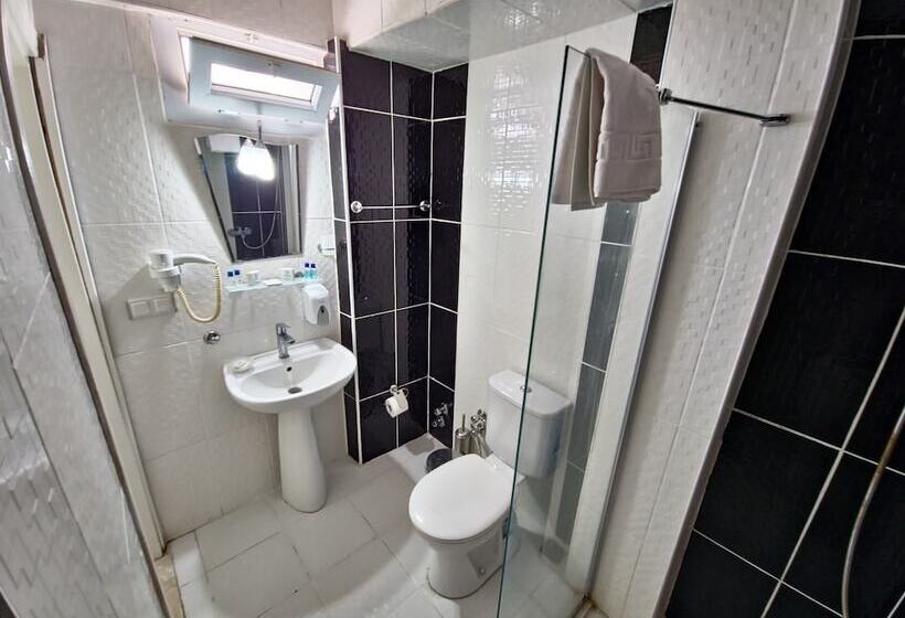 اتاق استاندارد, şirin Baba Otel