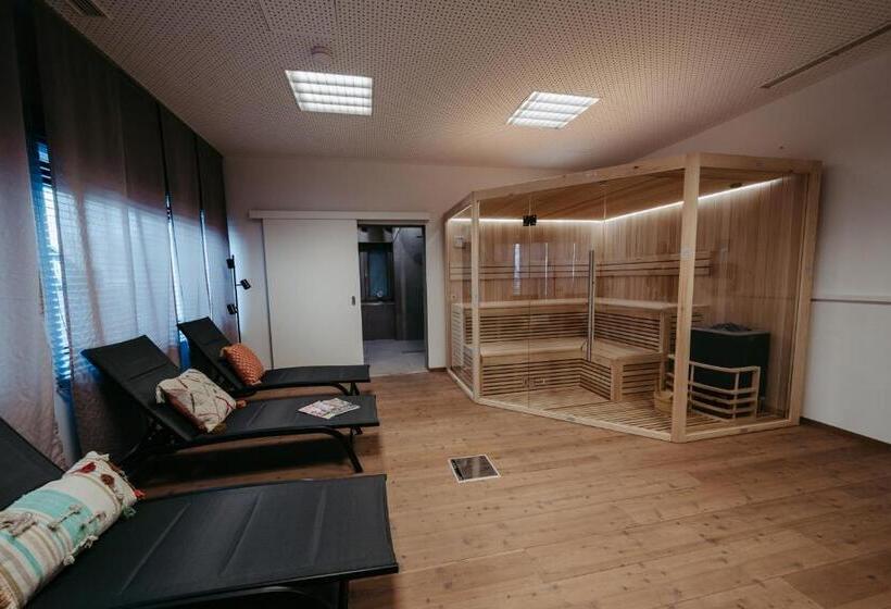 Апартаменты 1 Спальня с Террасой, Relax Apartments Hochgraßnitzberg