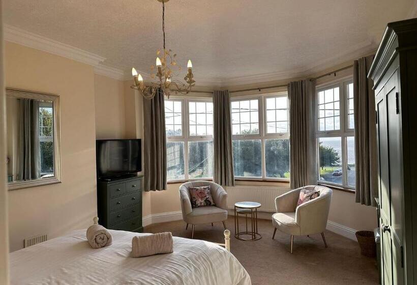 اتاق استاندارد با تخت بزرگ, Rose Fitt House