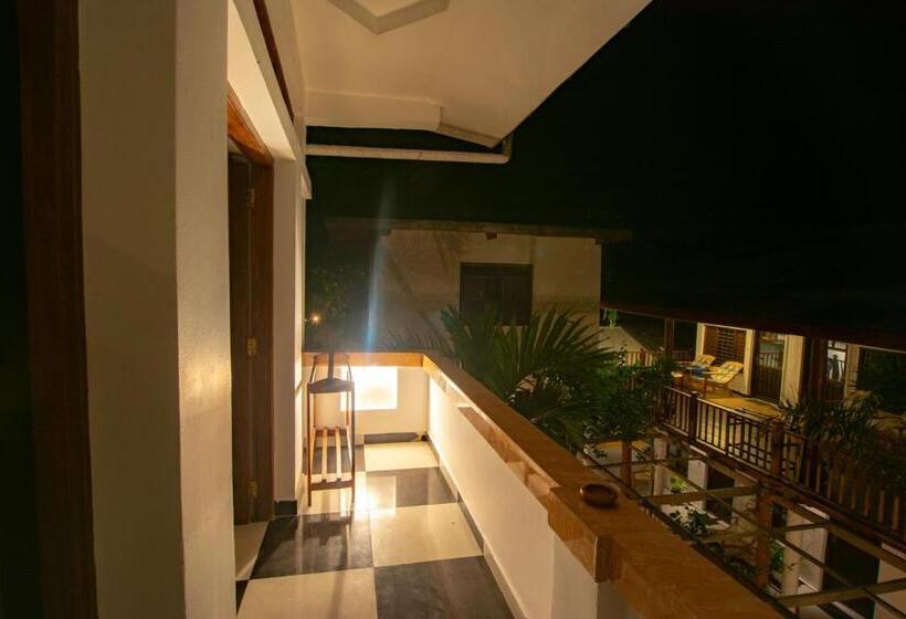 חדר דלוקס, Arugambay Surf Resort