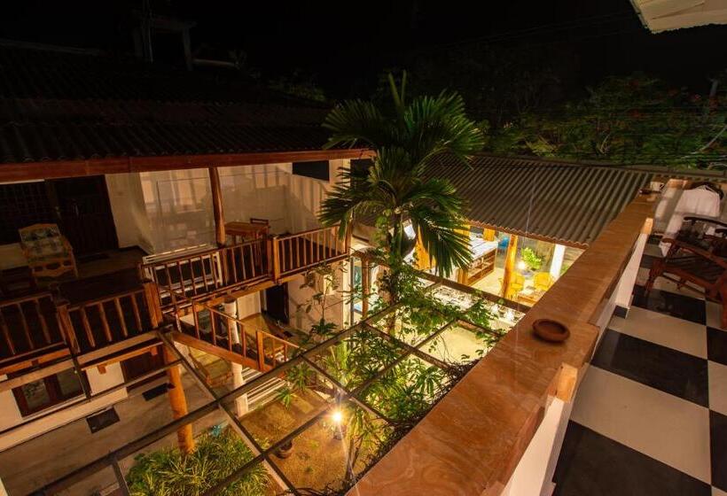 חדר משפחתי, Arugambay Surf Resort