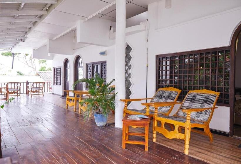 חדר סטנדרט, Arugambay Surf Resort
