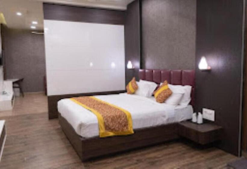 Люкс, Grs, Hotel The Grand Radhe Shyam, Ambikapur