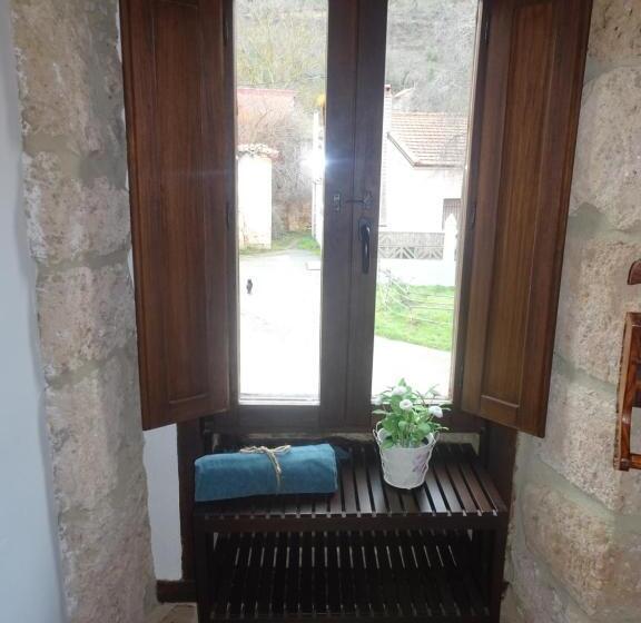 Номер Стандарт, La Casona De Escalada