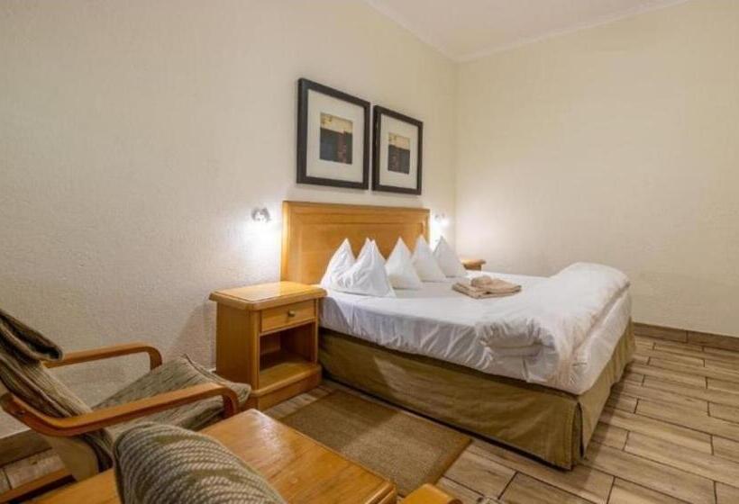کلبه ییلاقی, Unit P09/15 Dec @sanbonani Resort & Spa