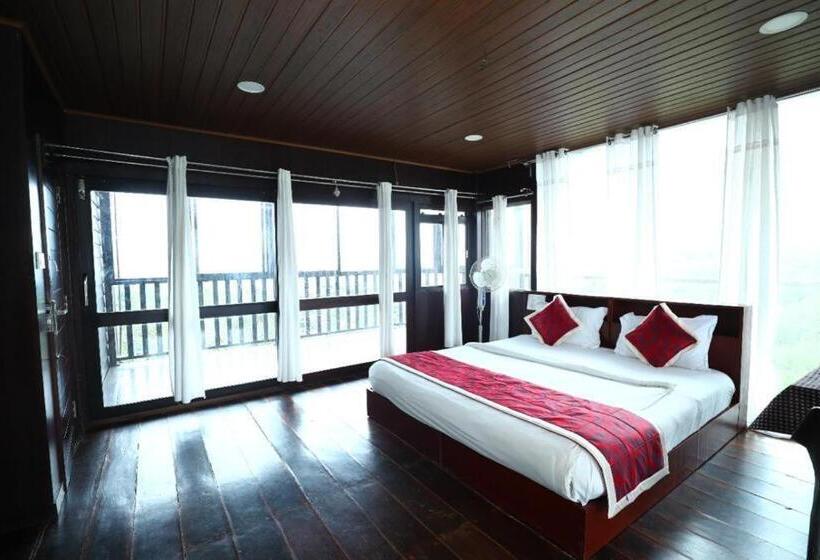 标准间带阳台, Coorg Tree House