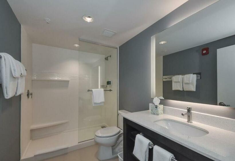 带大床的标准工作室, Residence Inn By Marriott Myrtle Beach Oceanfront