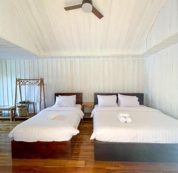 패밀리 룸 산 전망, Nongkhiaw The Float House