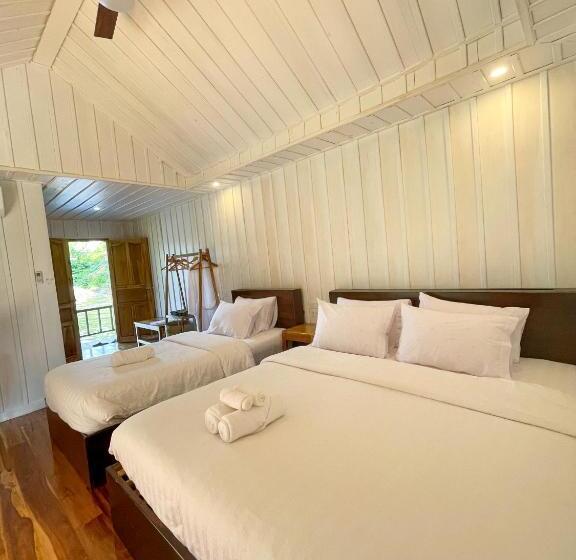 패밀리 룸 산 전망, Nongkhiaw The Float House