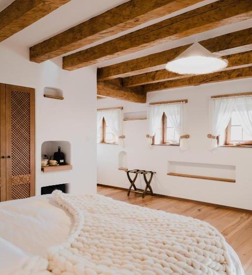 Номер Стандарт, Matca Hotel Relais & Châteaux