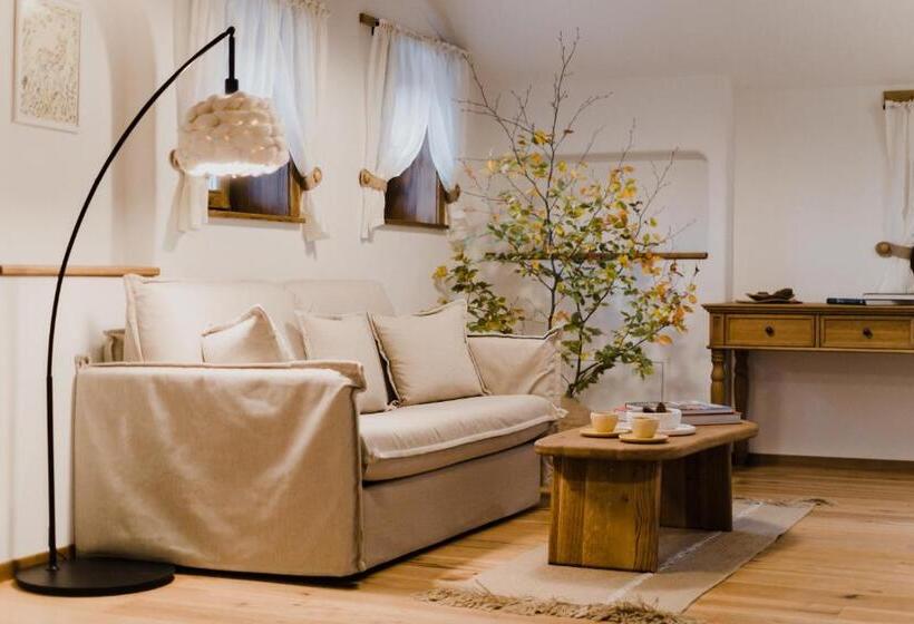 Полулюкс, Matca Hotel Relais & Châteaux