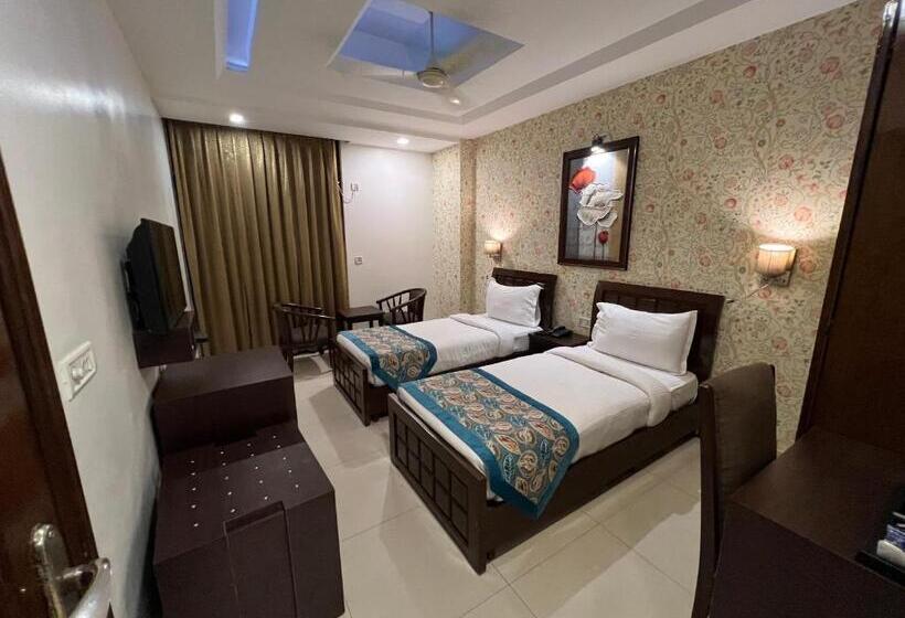 Quarto Estandar, Nikko Blue   Boutique