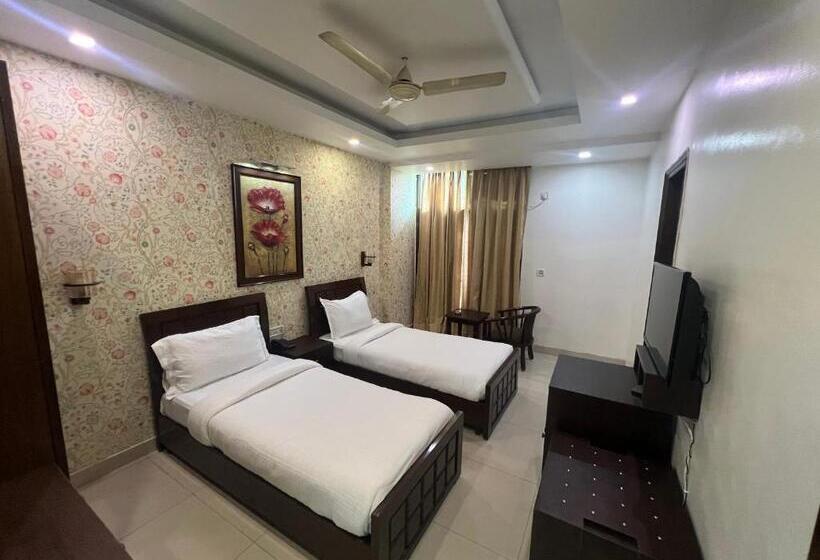 Quarto Estandar, Nikko Blue   Boutique