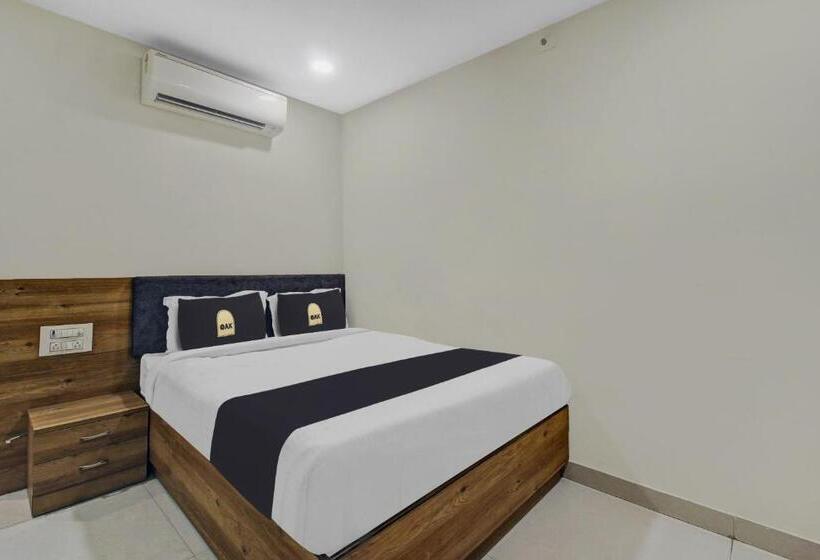 Трехместный Номер Классика, Collection O Hotel Swagath Pride