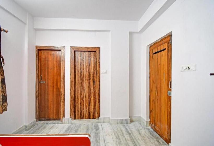 اتاق کلاسیک سه تخته, Oyo Flagship Eco Plaza Stays Near Eco Park Gate 3