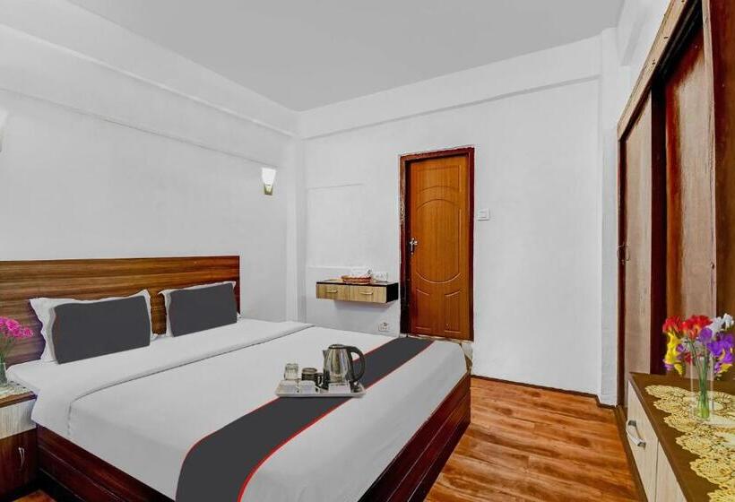 Номер Стандарт, Collection O Hotel Priyatam Nirwana