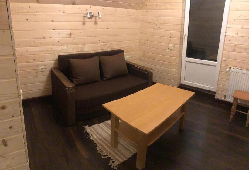 Quarto Quádruplo Estandar, опришок