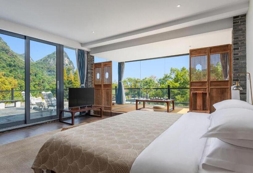 Люкс с Террасой, Guilin Heshe Lakeside Resort