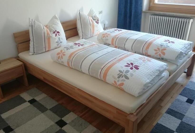 Номер Стандарт, Pension Tirol