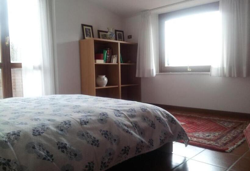 استودیوی استاندارد, Boschettoresidence