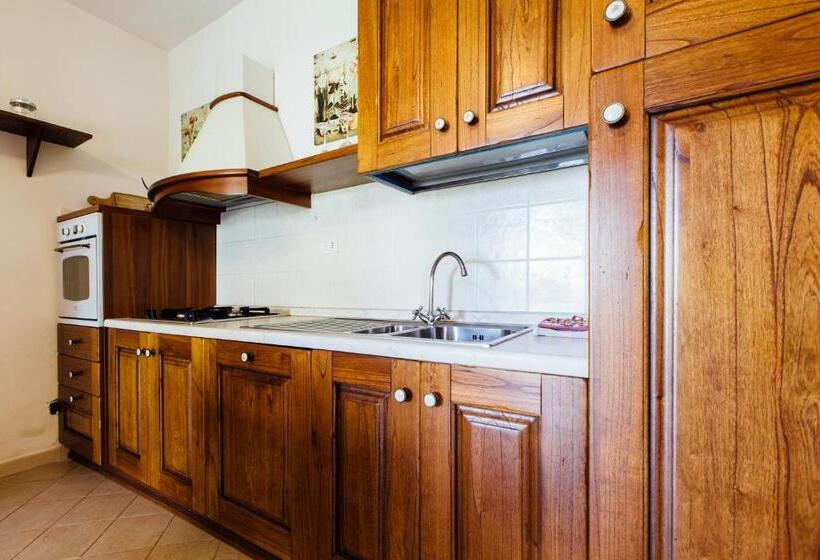 اتاق ساده سه‌ نفره, Agriturismo Le Grazie