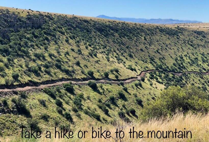 Семейный Полулюкс, Mountain View Country Guest House